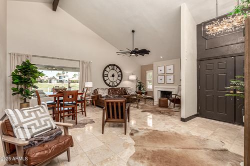 10826 E Navajo Dr, Sun Lakes, AZ, 85248-9262 | Card Image