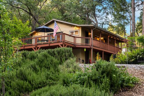 5086 Woodland Dr, Placerville, CA, 95667-8488 | Card Image