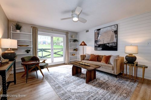 f1-8001 Montero Dr, Prospect, KY, 40059-9437 | Card Image