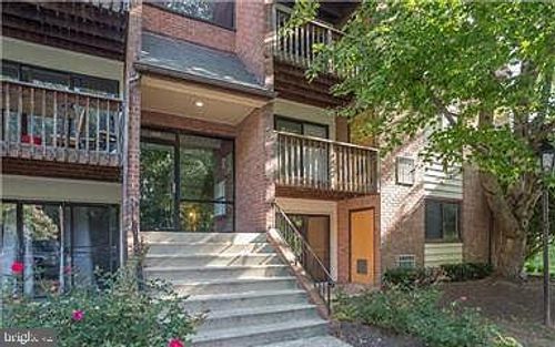 103-10720 West Dr, FAIRFAX, VA, 22030-4267 | Card Image