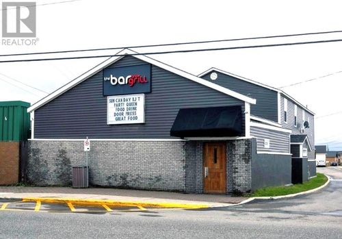 52 Main St, Stephenville, NL, A2N1H8 | Card Image