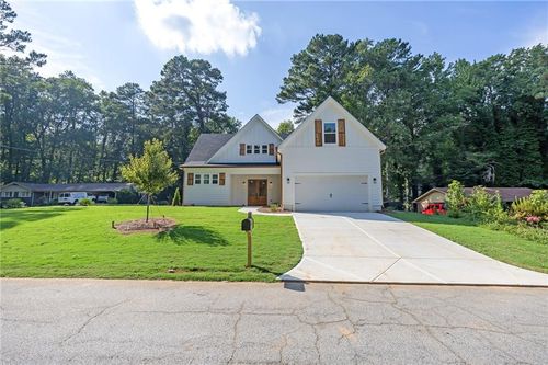 3449 Oak Dr, Lawrenceville, GA, 30044-4128 | Card Image