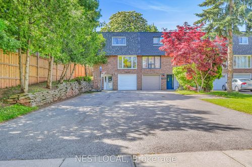 1007 Falgarwood Dr, Oakville, ON, L6H1N7 | Card Image