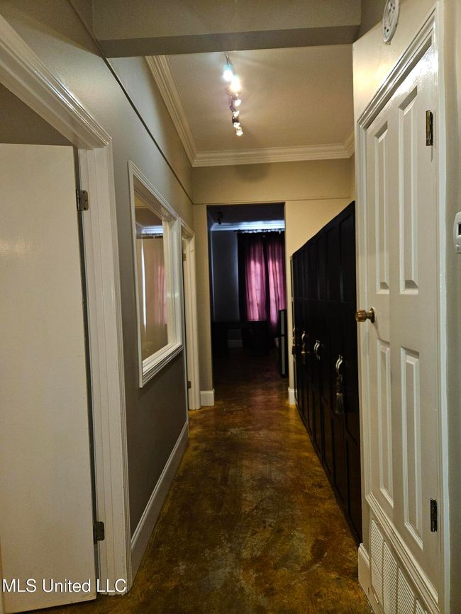 Mktg PR Hallway v2 | Image 21