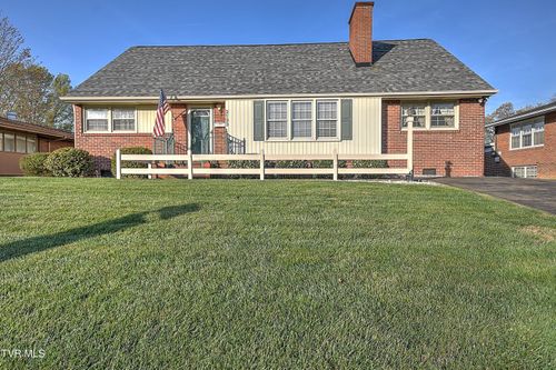 2133 Swannanoa Ave, Kingsport, TN, 37664-3222 | Card Image