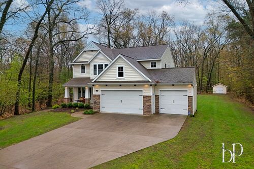 14282 Mackinaw Trl, Grand Haven, MI, 49417-7721 | Card Image