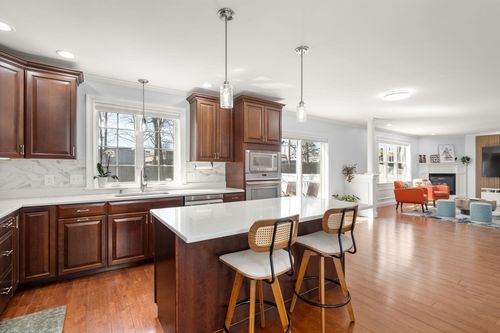 41 Sunset Ave, Norwood, MA, 02062 | Card Image