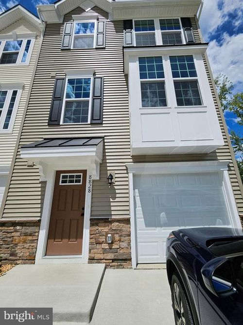 8828 Stevenson Ln, SPOTSYLVANIA, VA, 22553-1993 | Card Image