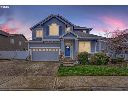 821 N 27th Ave, Cornelius, OR, 97113-7448 | Card Image