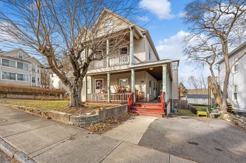 37 New St, Naugatuck, CT, 06770-2705 | Card Image