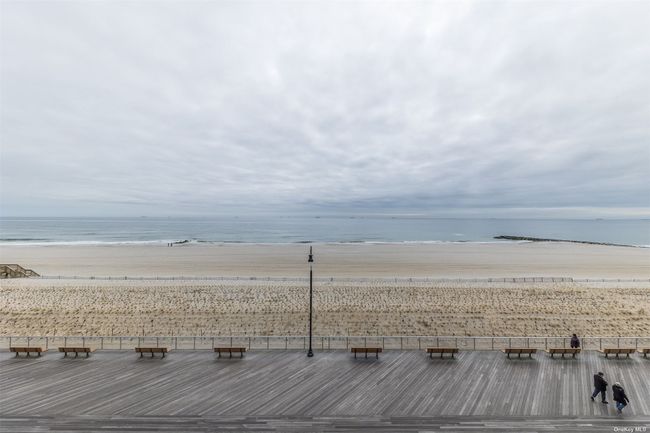 Oceanfront Condo | Image 12