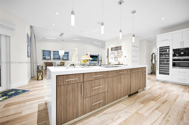 433 Nw 127 Th Ave, House other with 5 bedrooms, 4 bathrooms and null parking in Miami FL | Image 62