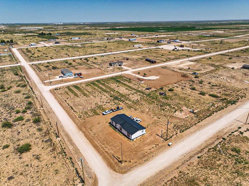 Land in Midland 2