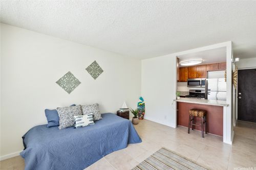 709-475 Atkinson Dr, Honolulu, HI, 96814-4714 | Card Image