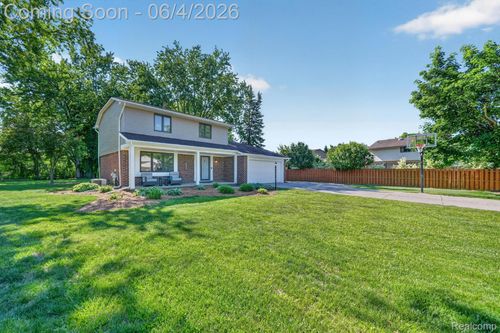 5469 Pheasant Run Rd, Clarkston, MI, 48346-3955 | Card Image