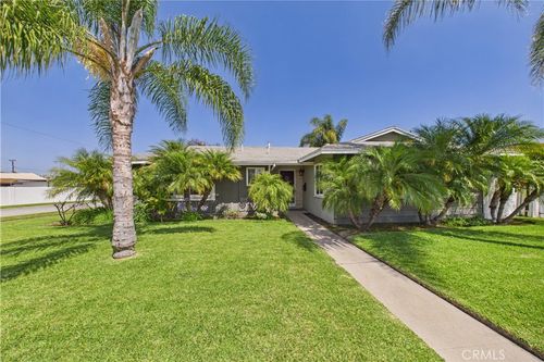 8412 San Marino Dr, Buena Park, CA, 90620-2312 | Card Image