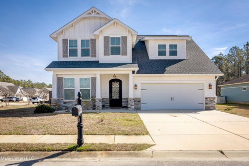 104 Westwind Ct, Ocean Springs, MS, 39564-5910 | Card Image