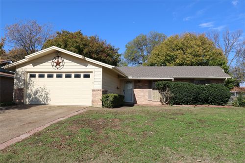 4649 Western Oaks Dr, Dallas, TX, 75211-7828 | Card Image