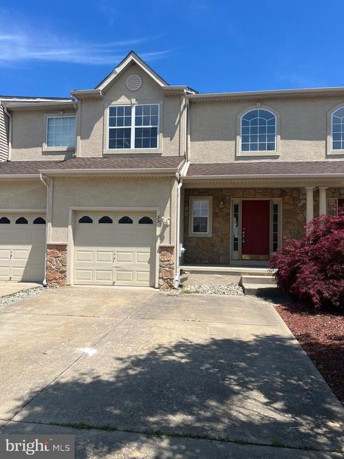 55 Glacier Dr, BERLIN, NJ, 08009-9377 | Card Image