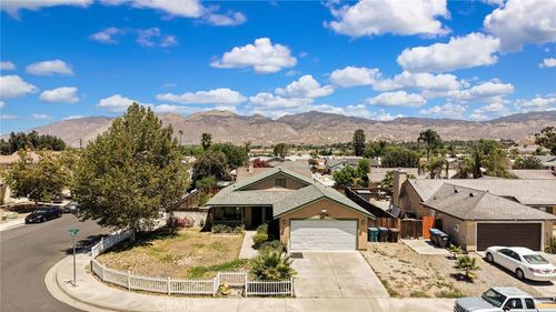 42806 Masonic Dr, Hemet, CA, 92544-4044 | Card Image