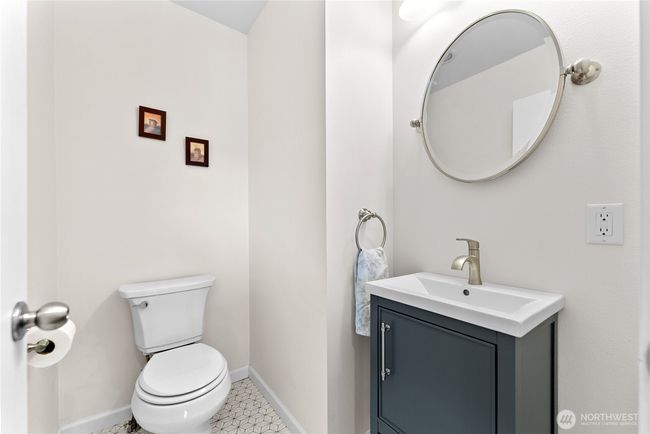 Upstairs 1/2 bath | Image 13