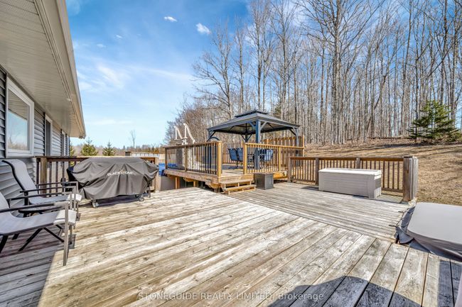 258 Robinson Rd, House other with 4 bedrooms, 4 bathrooms and 10 parking in Thomasburg ON | Image 34