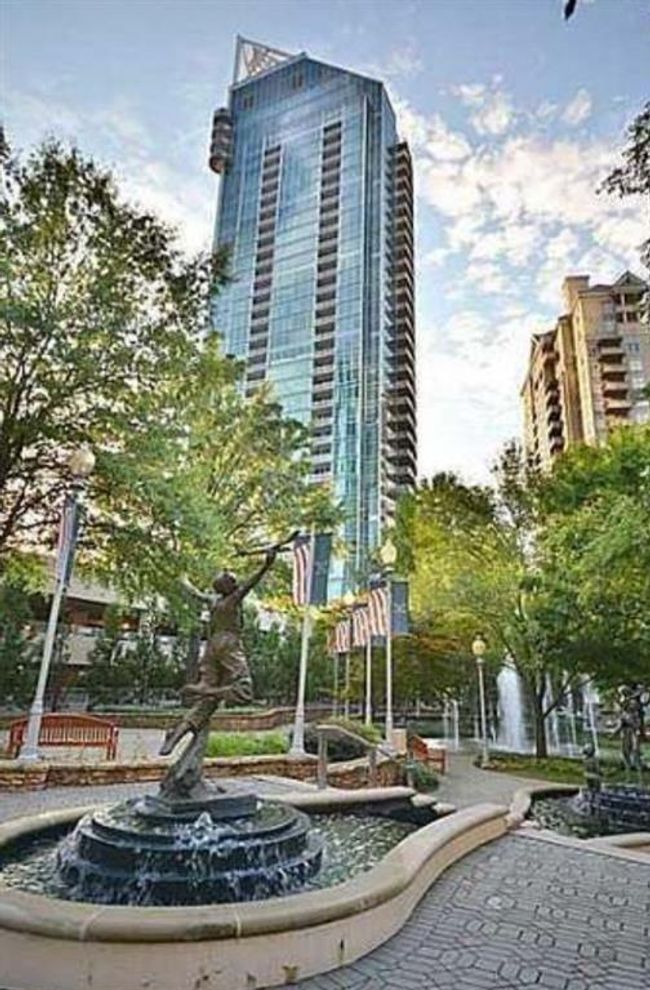 APT-1507 - 3338 Peachtree Rd Ne, Condo with 2 bedrooms, 2 bathrooms and 2 parking in Atlanta GA | Image 77