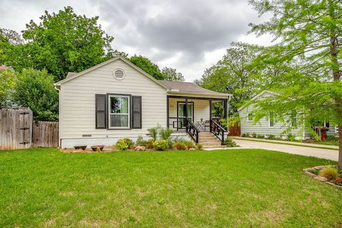 4516 Calmont Ave, Fort Worth, TX, 76107-4236 | Card Image