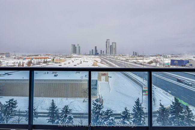 617 - 3600 Highway 7, Condo with 2 bedrooms, 1 bathrooms and 1 parking in Vaughan ON | Image 21