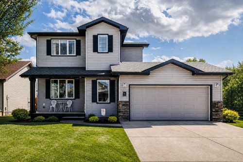 15 Skara Brae Close, Carstairs, AB, T0M0N0 | Card Image