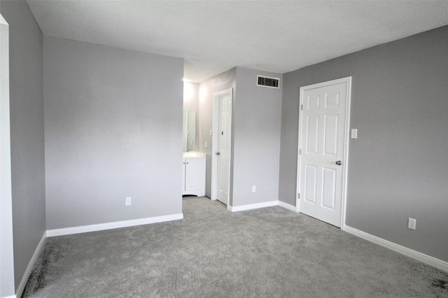 APT-601 - 16120 Stuebner Airline Rd, House attached with 2 bedrooms, 2 bathrooms and 2 parking in Spring TX | Image 4