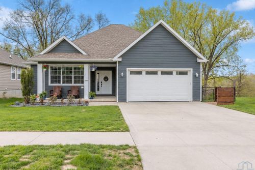 1600 30th St, Sioux City, IA, 51104-2827 | Card Image