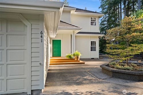 641 E Lakeshore Dr, Allyn, WA, 98524-9791 | Card Image