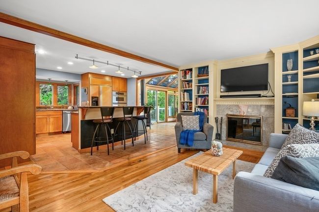 62 Baxter St, House other with 3 bedrooms, 2 bathrooms and 6 parking in Dennis Port MA | Image 13