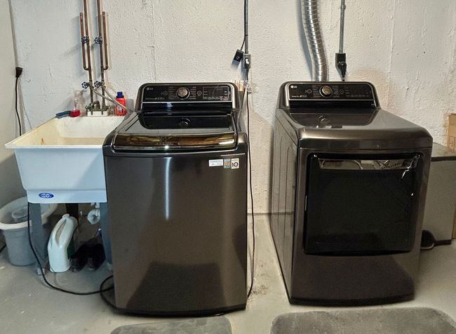 Washer and Dryer available | Image 39