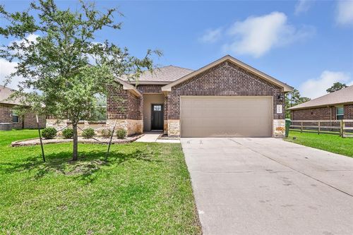 214 Kickapoo Dr, Anahuac, TX, 77514-1963 | Card Image