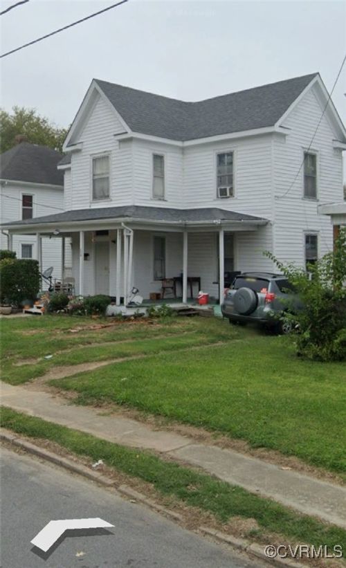 213 Park Ave, Emporia, VA, 23847-1818 | Card Image