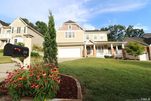 208 Chieftain Dr, Holly Springs, NC, 27540-4711 | Card Image