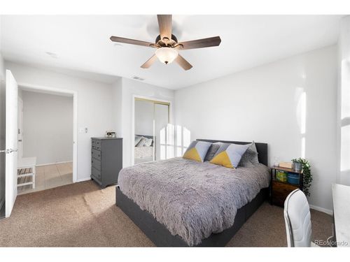 3613 N Harrison St, Denver, CO, 80205-3824 | Card Image