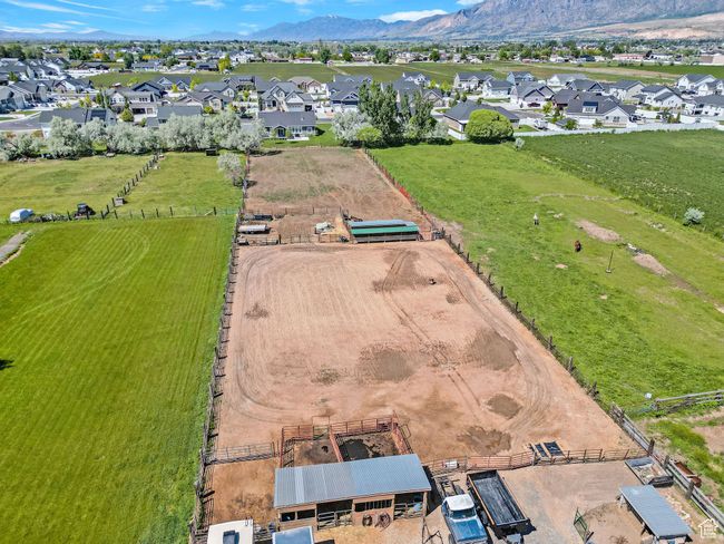 Aerial perspective of suburban area | Image 47