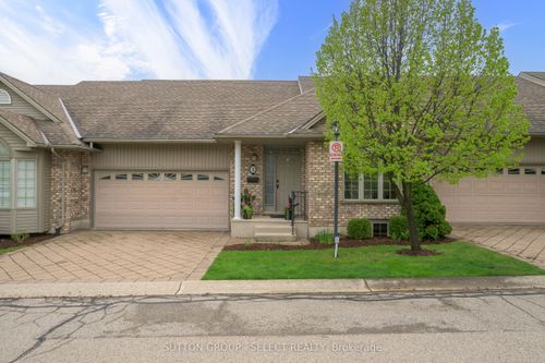 3-800 Commissioners Rd W, London, ON, N6K1C2 | Card Image