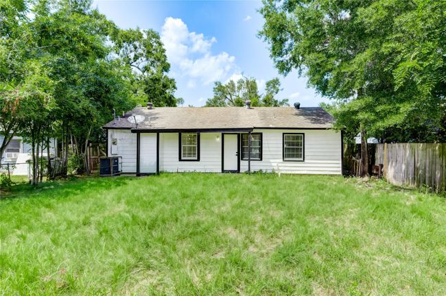 5326 Keystone St, House other with 3 bedrooms, 2 bathrooms and null parking in Houston TX | Image 36