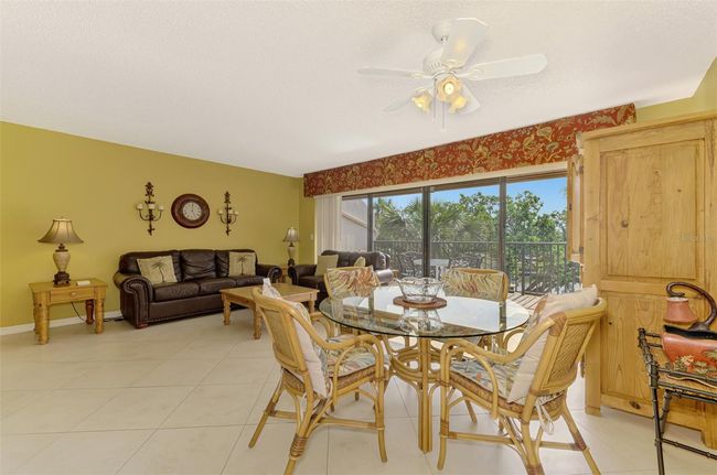 APT-832 - 1200 Cove Ii Pl, Condo with 2 bedrooms, 2 bathrooms and null parking in SARASOTA FL | Image 7
