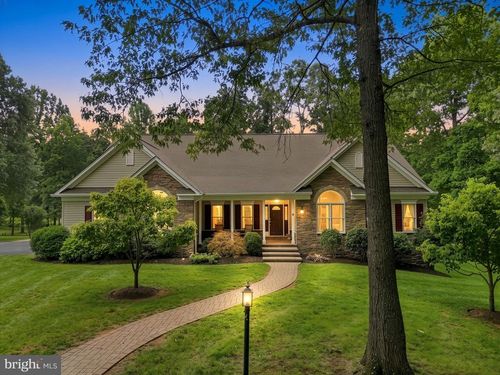 8244 Still Pond Ln, Culpeper, VA, 22701-9716 | Card Image