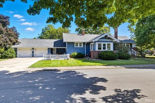 501 E 7th St, Fowler, IN, 47944-1430 | Card Image