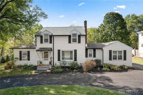 1617 Central Dr, Beavercreek, OH, 45432-2117 | Card Image