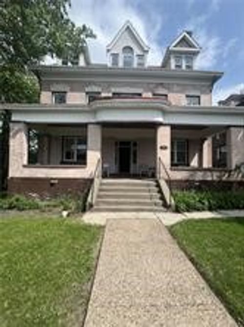 apt-3-5807 Bartlett St, Squirrel Hill, PA, 15217-1634 | Card Image