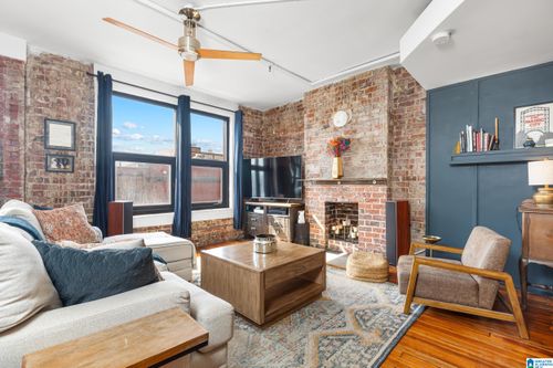 401-2318 1st Ave N, BIRMINGHAM, AL, 35203-4302 | Card Image