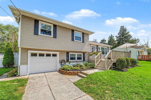 141 Bala Dr, Somers Point, NJ, 08244-1342 | Card Image