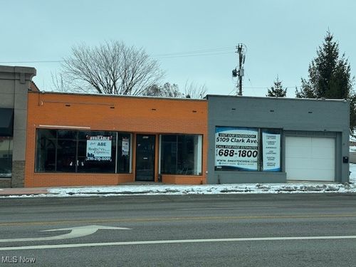 5421 Pearl Rd, Parma, OH, 44129-1555 | Card Image